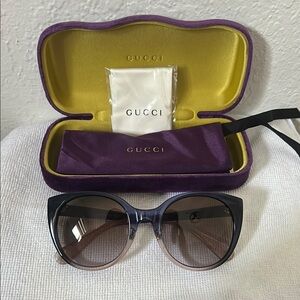 Gucci Women's Sunglasses - Blue and beige